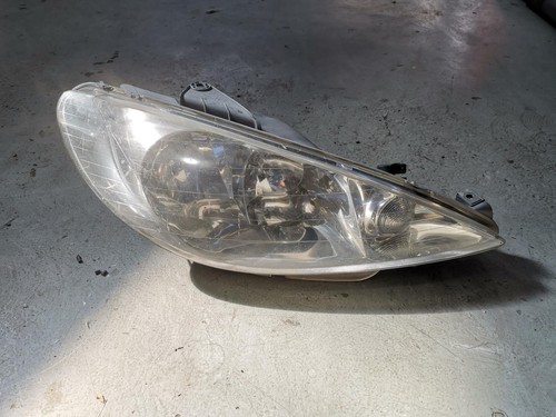 PEUGEOT 206 RIGHT HEADLAMP T1, RIBBED LENS TYPE-TWIN H GLOBE 10/99-11/07 99 00 0