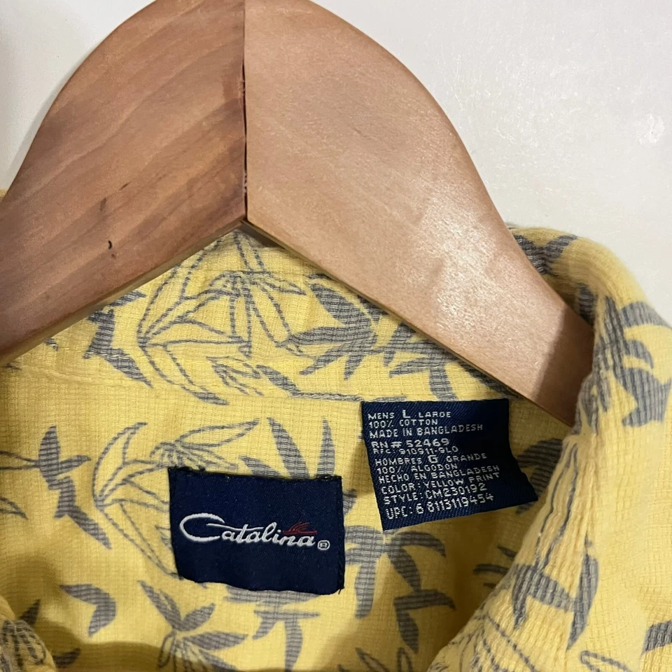 Camisa Hawaiana Catalina Para Hombres Talla L Amarilla Floral Manga Corta Bolsillos Abotonados Foto 2 de 4