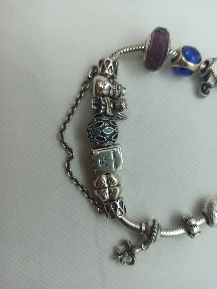 Bracciale Pandora Completo Di 13 Charms - Immagine 4 di 4