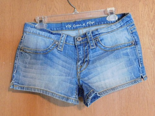 Secret Jean Shorts, Low 5 flap, Size 
