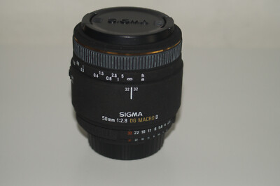 Sigma 50mm 1:2.8 DG Macro D Objektiv für Nikon F  Porträtobjektiv