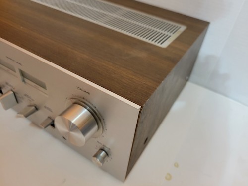 Vintage Yamaha CA-610 Integrated Amplifier Wood Case For Repair or Parts - Picture 9 of 15