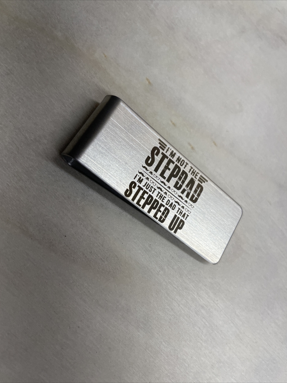 Sleek Steel Money Clip Wallet with Engraved Design for Cards and Cash  -image