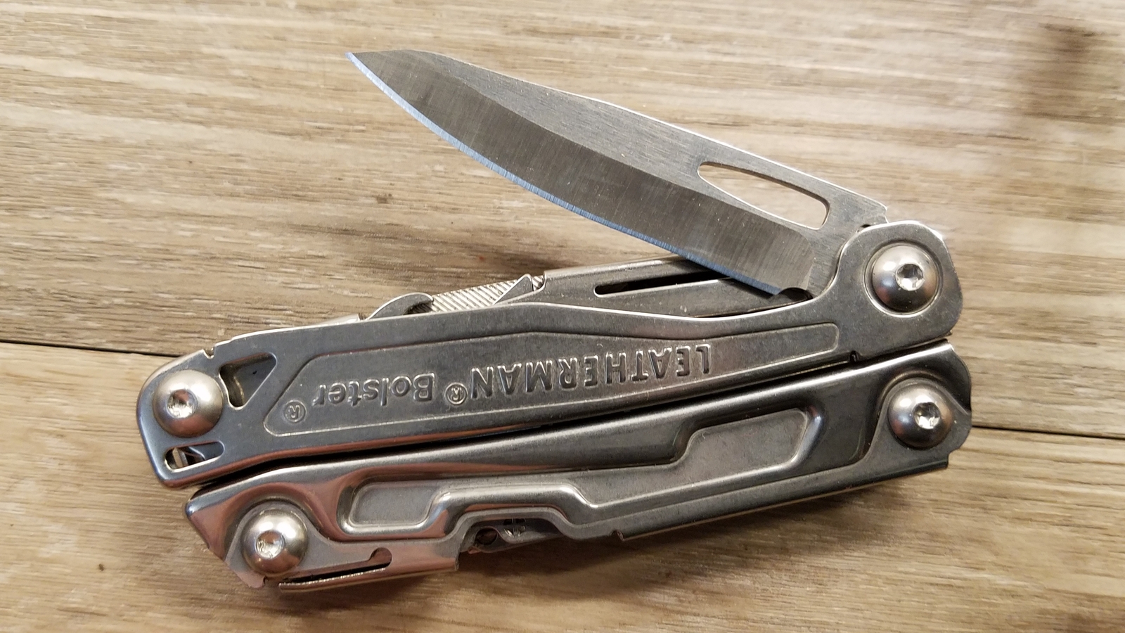 LEATHERMAN BOLSTER MULTI TOOL PLIERS KNIFE SCREWDRIVER EDC 37447014789