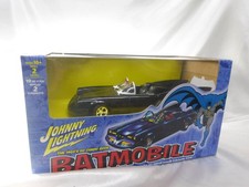 1/24 Scale JOHNNY LIGHTNING Diecast Model Kit 1960’S DC Comics BOOK BAT MOBILE