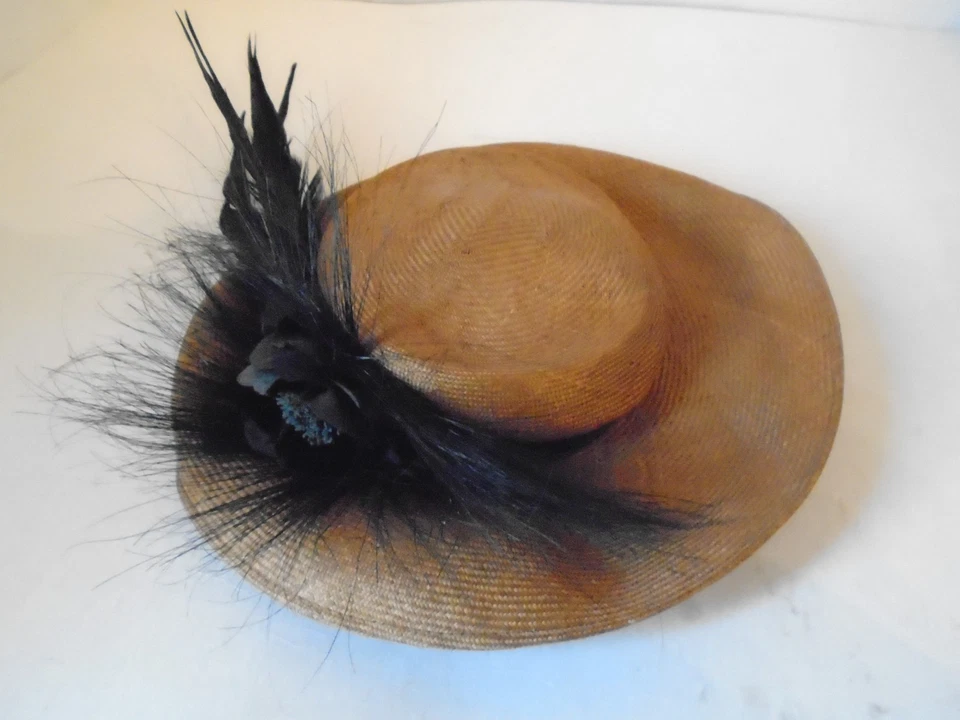 Joe Bill Miller Mujer Ala Ancha Sombrero Negro Terciopelo Floral y Plumas Foto 3 de 4