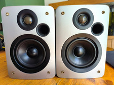 Q Acoustics 1010 Bookshelf Speakers Pair 2.0 6 Ohm Wired Beech Wood veneer