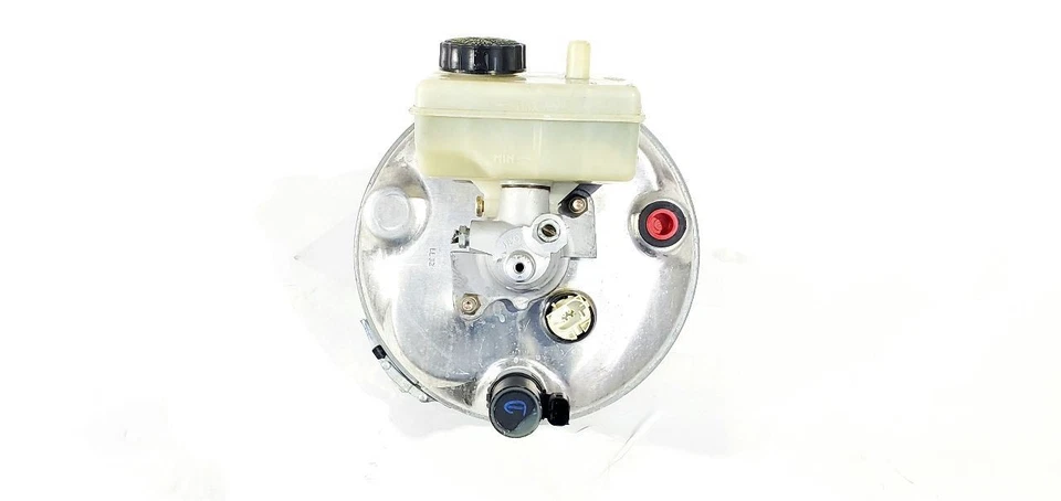 2001 2006 Mercedes S55 OEM Power Brake Booster With Master Cylinder  - Image 2 of 4