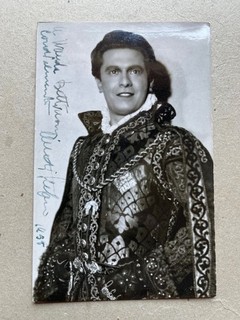 A) Autograph postcard Giuseppe di Stefano tenor opera opera Rigoletto