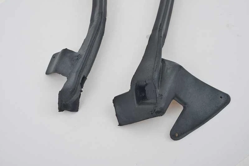 Impala GM 1965-68 tamaño completo; marco de puerta delantera sello de resistencia a la intemperie 4 puertas techo rígido Foto 3 de 4