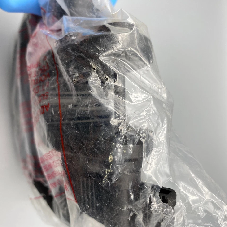 Black+Decker LST136 String Trimmer Handle 40V Max DC Replacement Part - Image 3 of 4