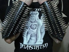 SATANIC WARMASTER   LEATHER SPIKE GAUNTLET.BLACK METAL...(MDLG0019)