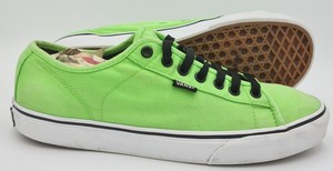 vans preto com verde