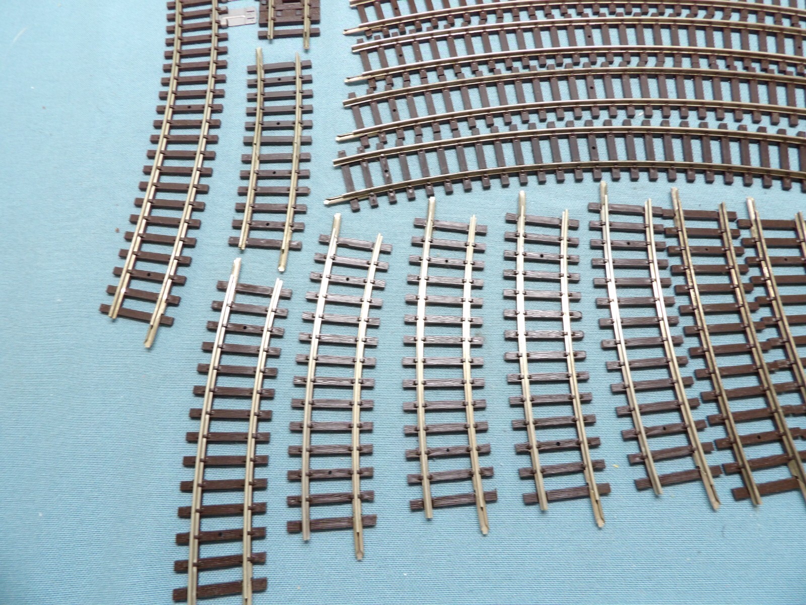 HORNBY DUBLO 'OO' 34 x VARIOUS 2RAIL TRACK SOME BOXED eBay