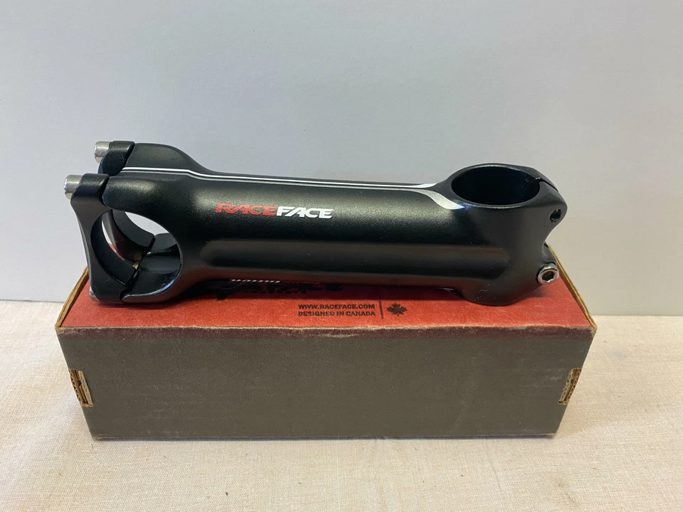 nuevo RaceFace REVOLUTION 120mm 31.8 Bar Abrazadera Bicicleta VÁSTAGO 1-1/8" 8 grados Foto 4 de 4