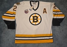 VTG NHL Boston Bruins #12 Adam Oates signed white CCM CENTRE ICE Jersey sz 52