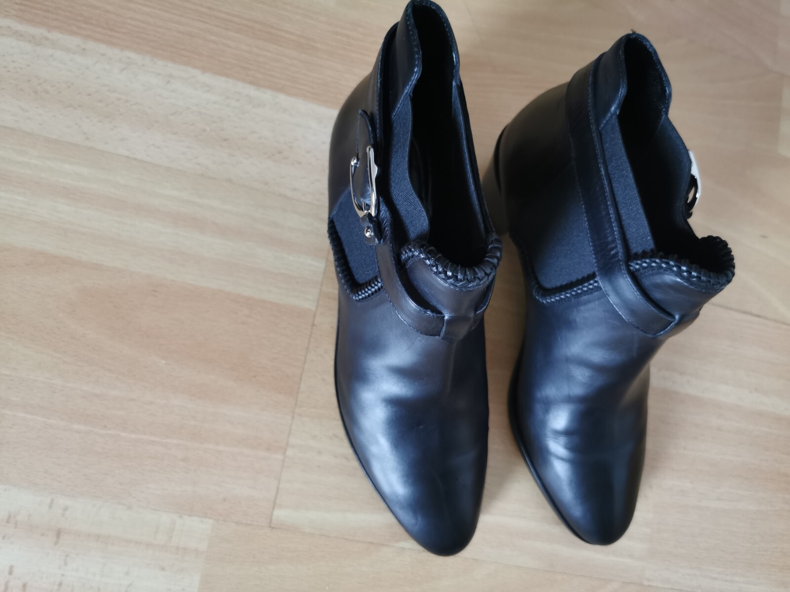 Women's Longchamp Black Leather Ankle Boots Size UK 7 image 3