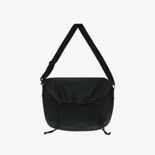 UNIQLO U Drawstring Shoulder Bag Black/ Casual Crossbody Tote/ FAST SHIP