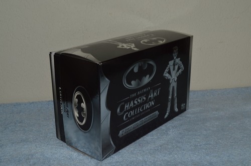CORGI TOY - JOKER & JOKERMOBILE #264 Chassis Art Limited Edition Mint Box - Picture 5 of 6