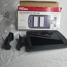Hyper Tough 1500 Lumens Solar Powered Motion Street and Area Light (BKB)