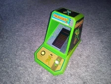 Coleco Frogger Electronic Tabletop Game Tested and Working See Pics