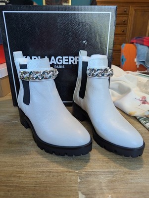 Karl Lagerfeld Paris Pierson Chelsea Boots Soft White Tumbled Leather Chain