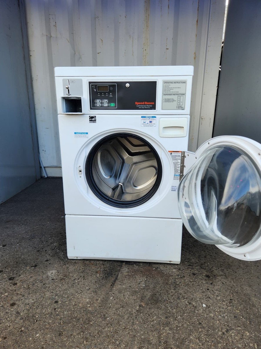 SPEED QUEEN COMMERCIAL FRONT LOAD WASHER MO: SFNBCFSG112TW01 SN
