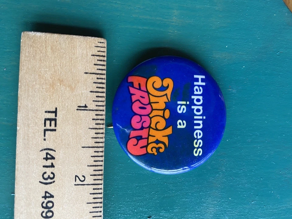 General Foods Vintage Advertising pin back "Happiness is a Thick & Frosty" - Image 3 of 3