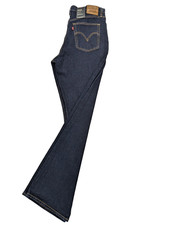 Levi's Ribcage Straight Women's Premium Jeans 31x32 DarkWash Blue Button Fly NEW