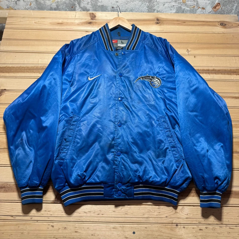 Chaqueta de Baloncesto Bombardero Satinado NBA Nike Team Orlando Magic Años 90 De Colección - Grande Foto 2 de 4