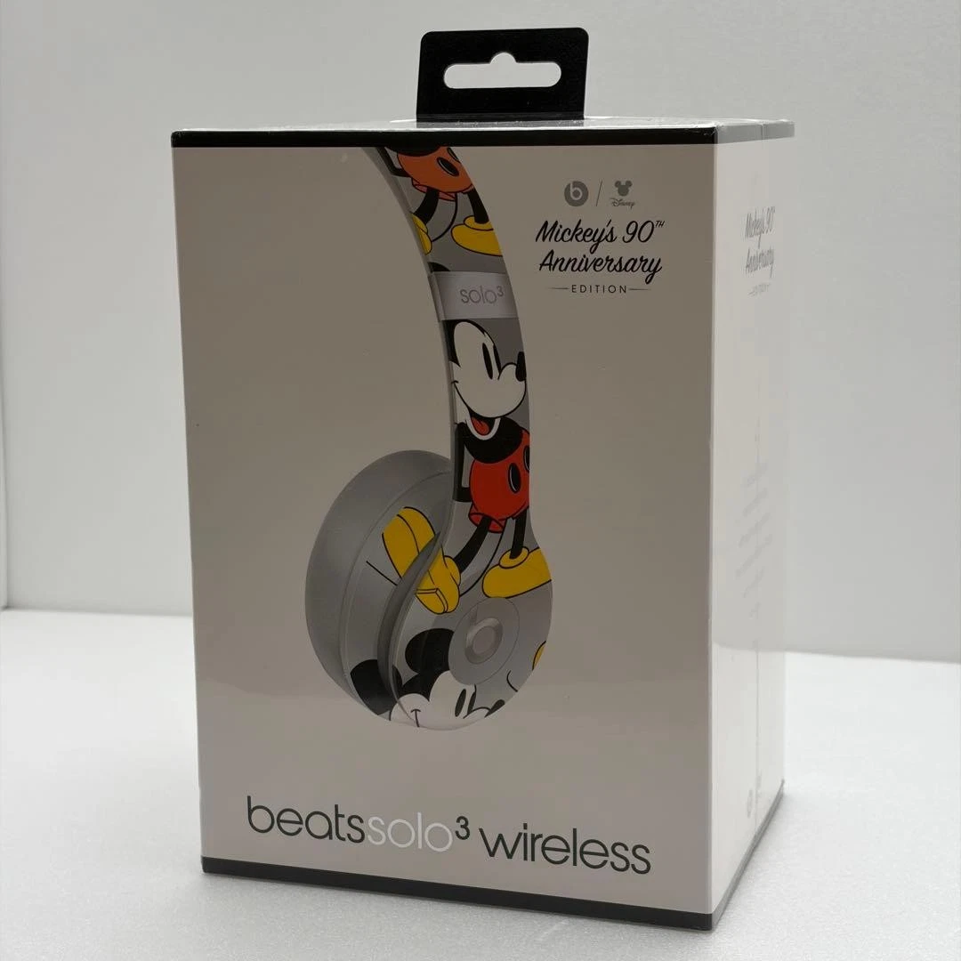Beats Solo3 Wireless Headphone Disney Mickey Mouse 90th 2018
