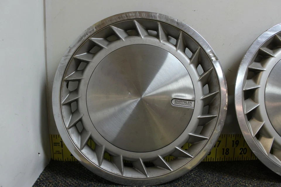 Juego de 4 tapacubos de 14" cubiertas de rueda OEM 464 1988-90 Plymouth Acclaim Voyager (2327 Foto 2 de 4