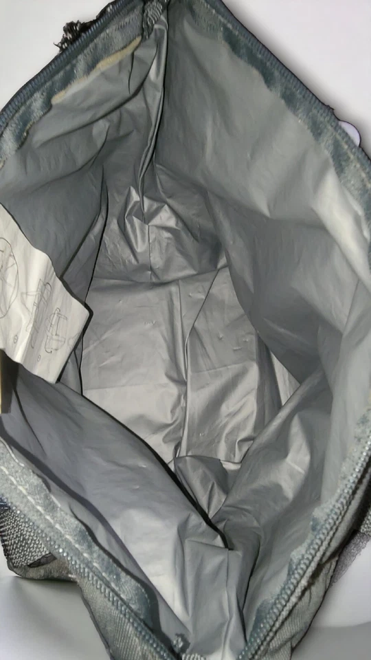 Los Angeles Lakers NBA Soft Sided Kolder 12-pack Cooler Gray & Black Bag - Image 3 of 4