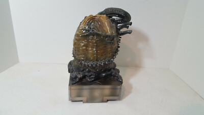 Sideshow Alien Anthology Collectors Edition Light Up Egg (No
