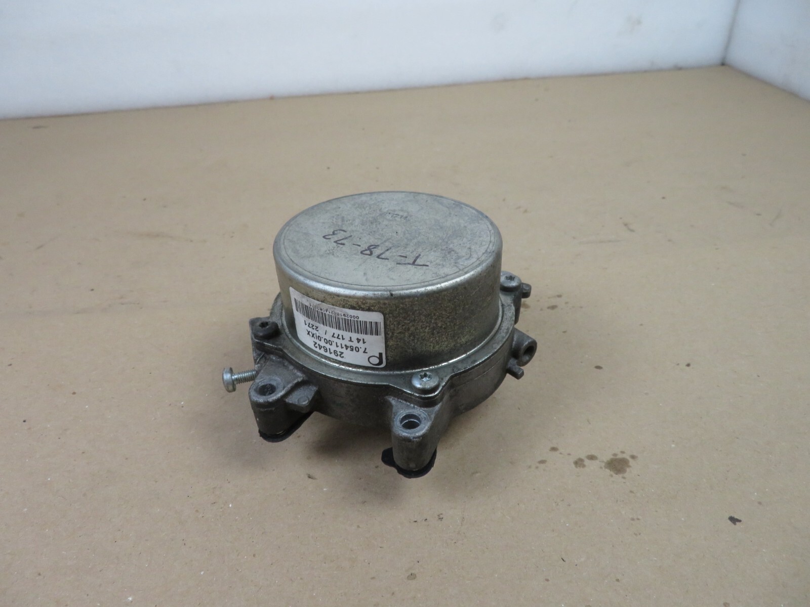 2014-2017 MASERATI GHIBLI SQ4 3.0L TURBO ENGINE MOTOR VACUUM PUMP OEM