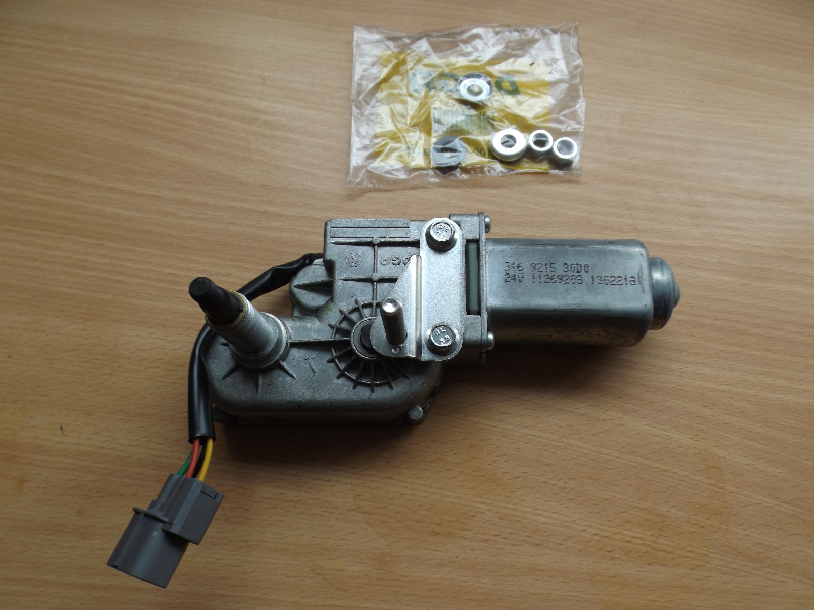 Doga 24V WIPER MOTOR 316 9215 eBay