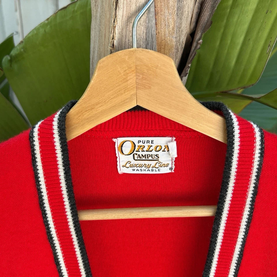 Chaleco Orlon Campus Luxury Line Vintage Años 60 Rojo Negro Blanco Mediano S/M Foto 2 de 3