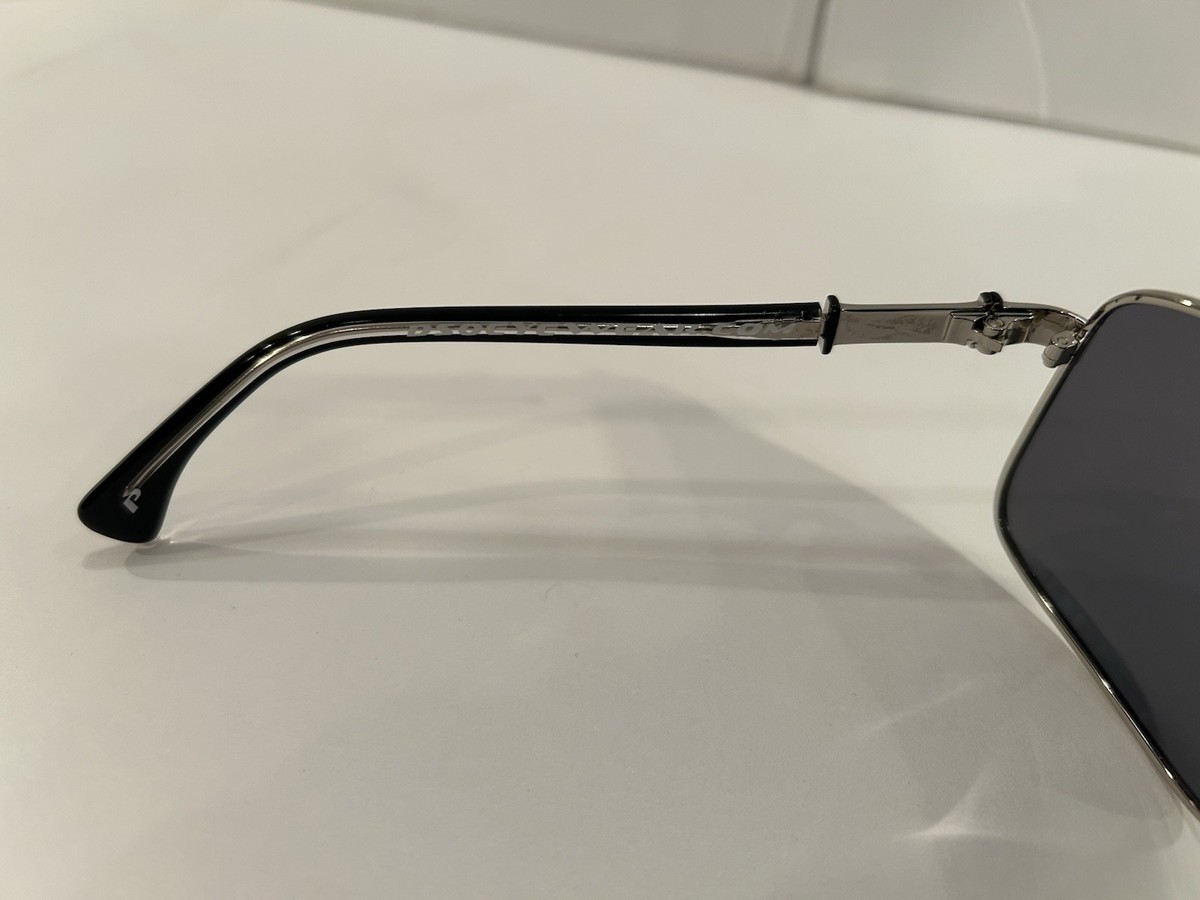 DSO Sunglasses With Bag View 4