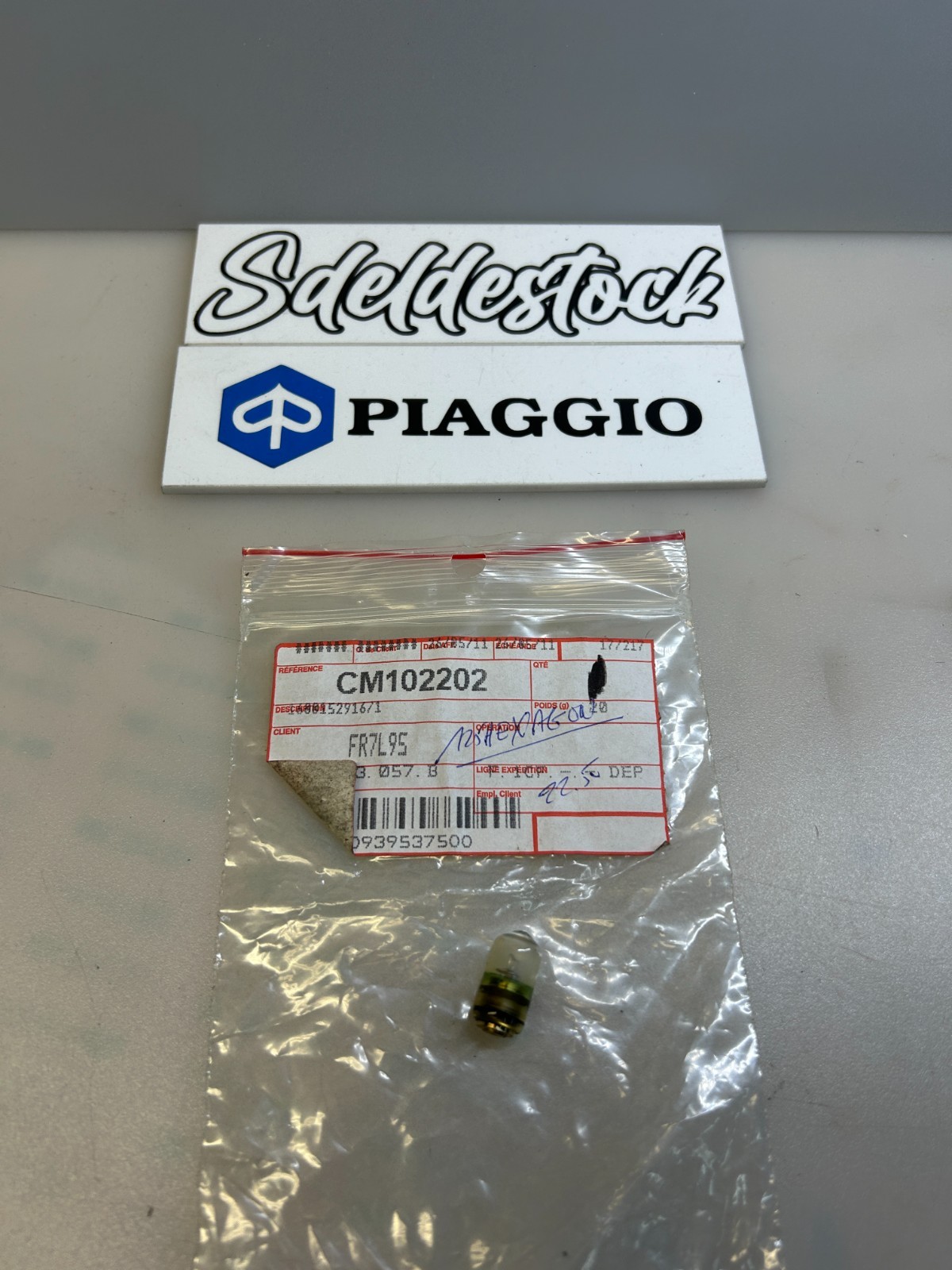 Siège pointeau carburateur Piaggio 485143 kit réparation Hexagon 125 180