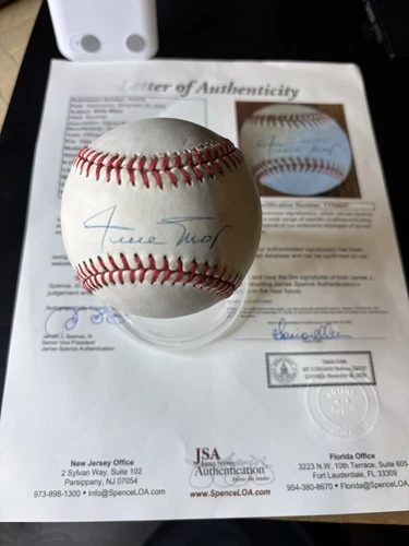 Willie Mays Signed Autographed National League Baseball Ball JSA LOA