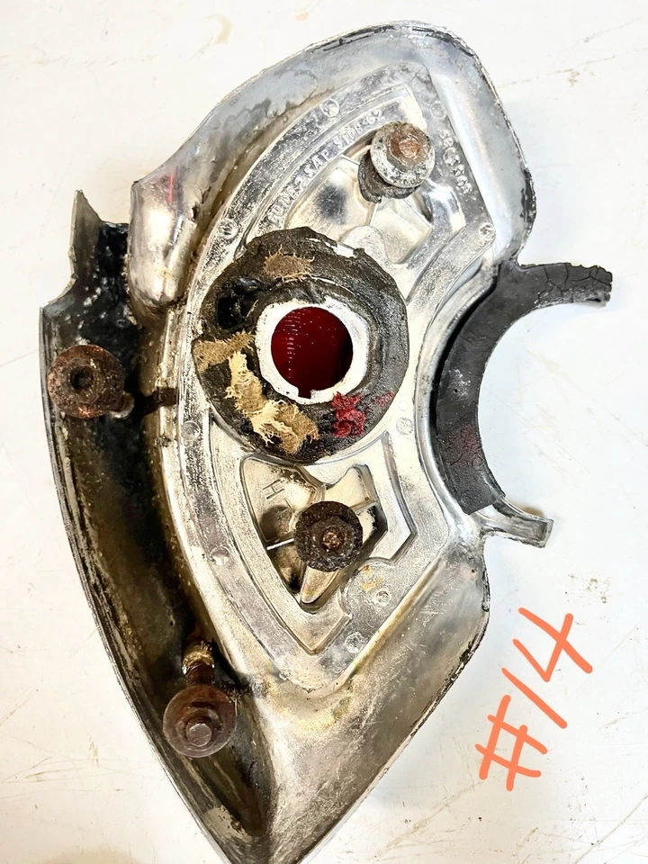 Pontiac Catalina Star Chief 1962 luz trasera bisel conjunto conductor izquierdo Foto 4 de 4