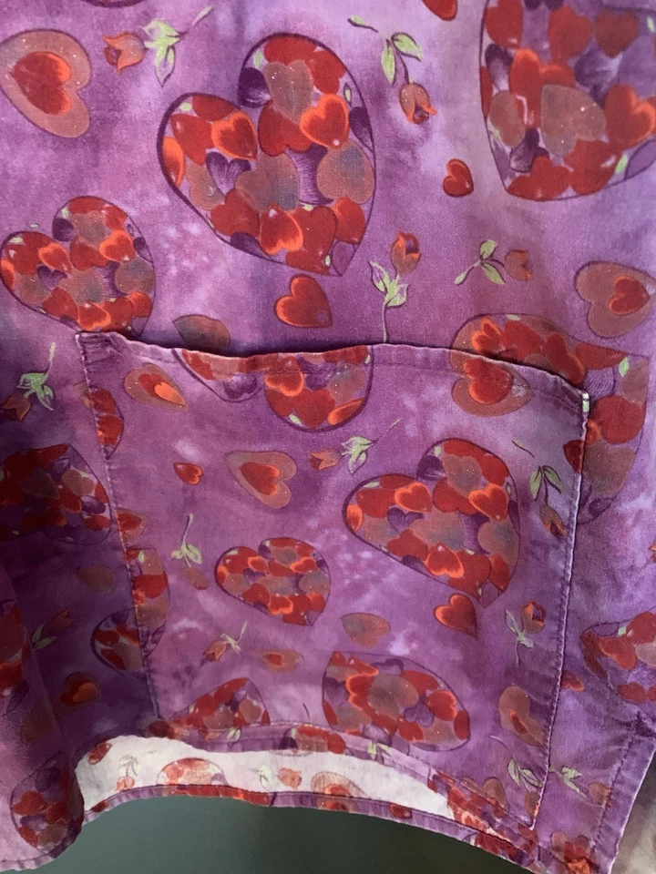 Crest Cottons Women’s Medical Scrub V-Neck Size Small Pink And Red Heart Design - Image 4 of 4