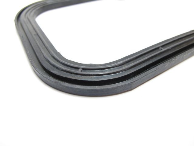 Valve Cover Gaskets + Intake Plenum Gasket – 3-Piece Set For Land Rover Range Rover P38