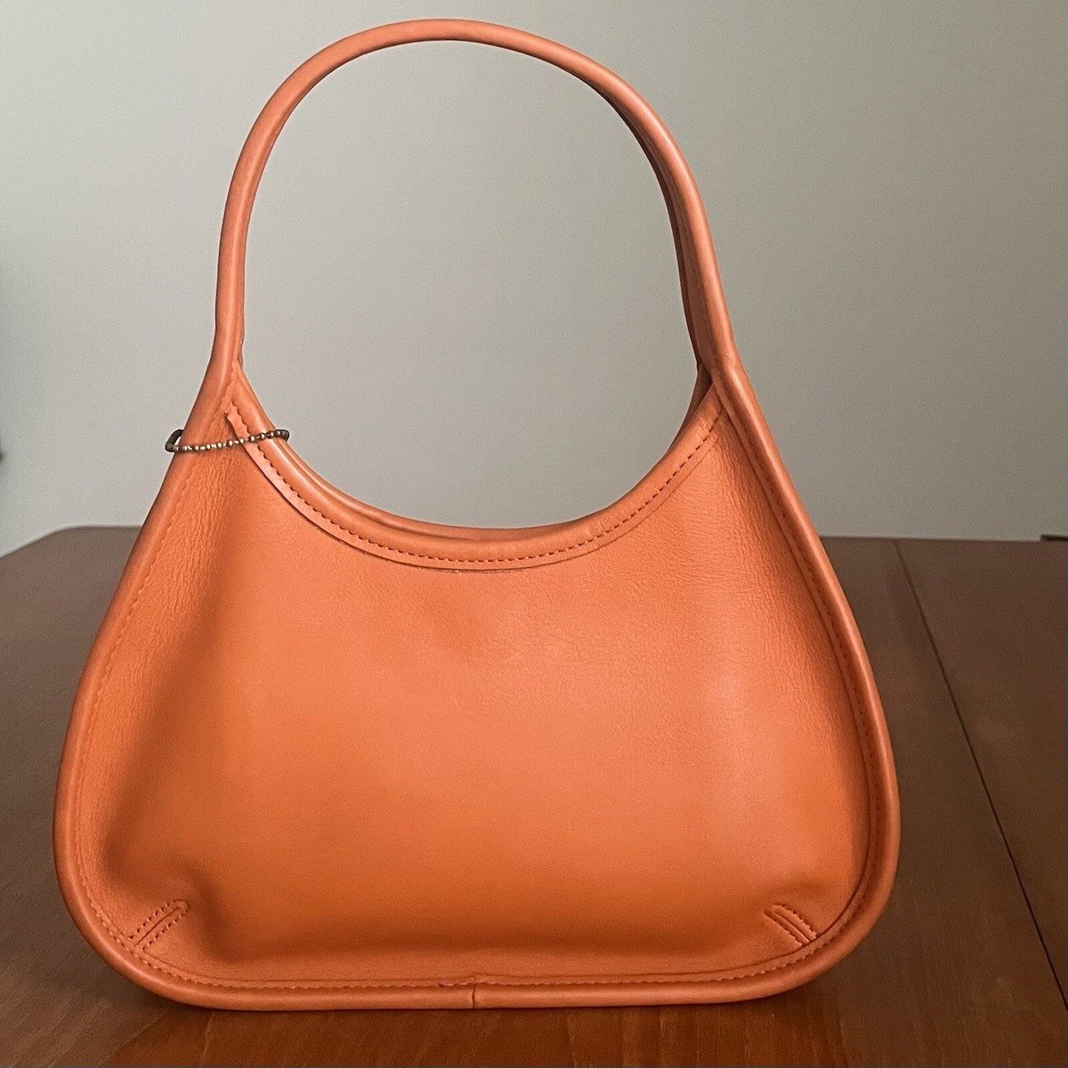 Vintage Coach Ergo 9027 Mini エルゴ　ハンドバッグ Vintage Coach Ergo 9027 Mini エルゴ ハンドバッグ - メルカリ