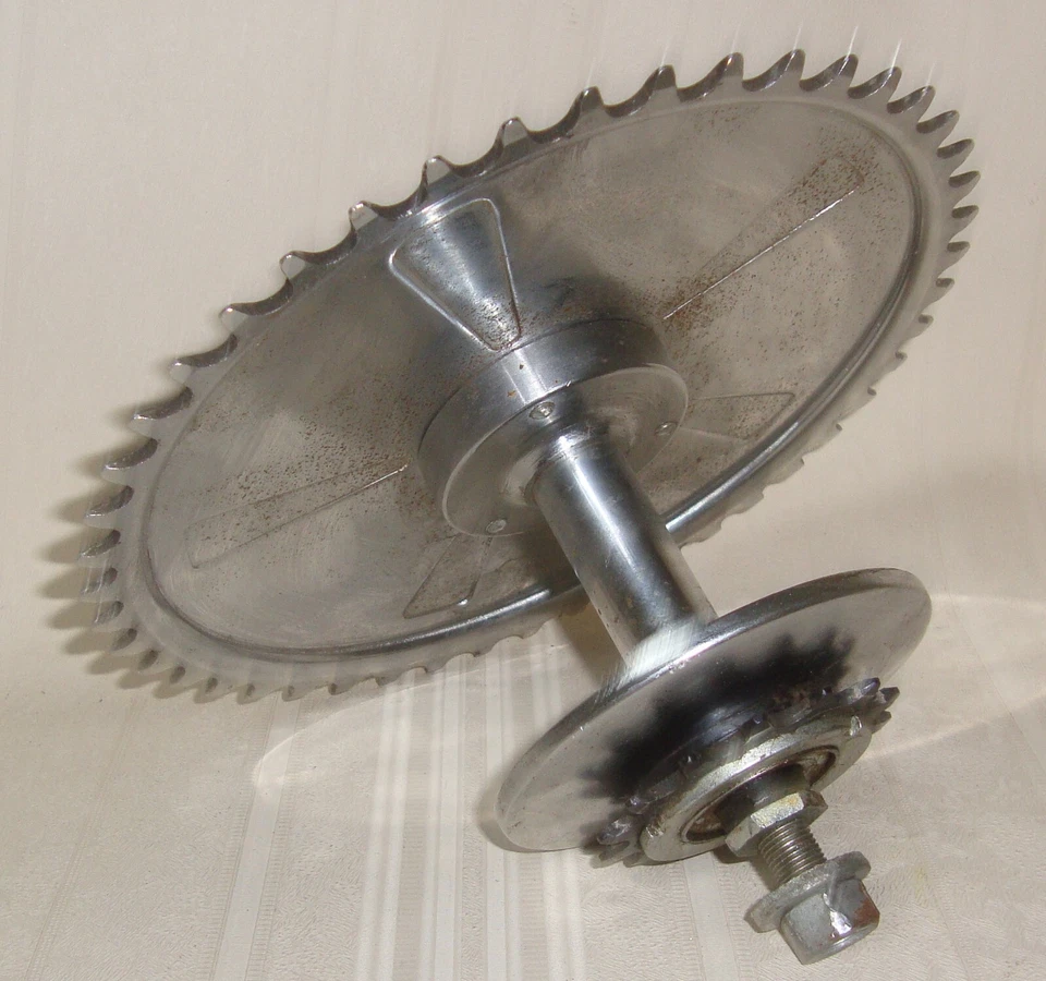 Schwinn Airdyne Fan Sprocket Assembly - Image 2 of 4