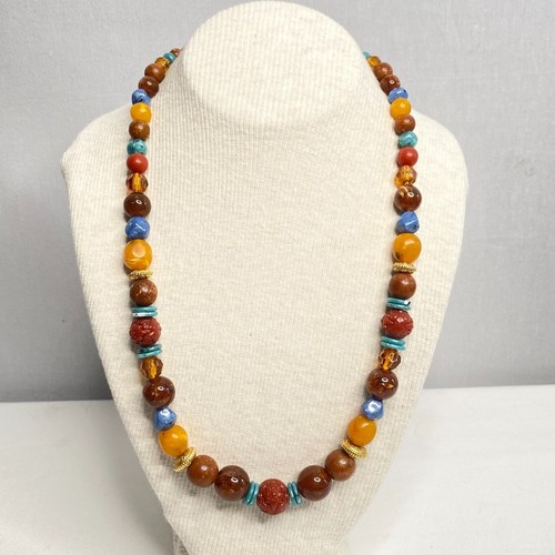 Liz Claiborne Necklace Multicolor Beads And Gold Tone Discs 