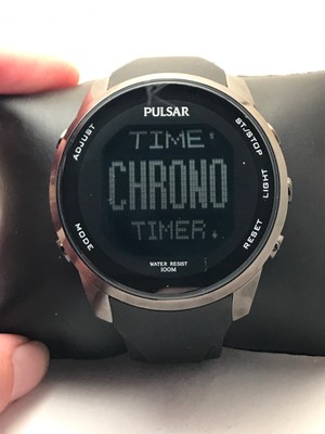 pulsar pq2011 digital watch
