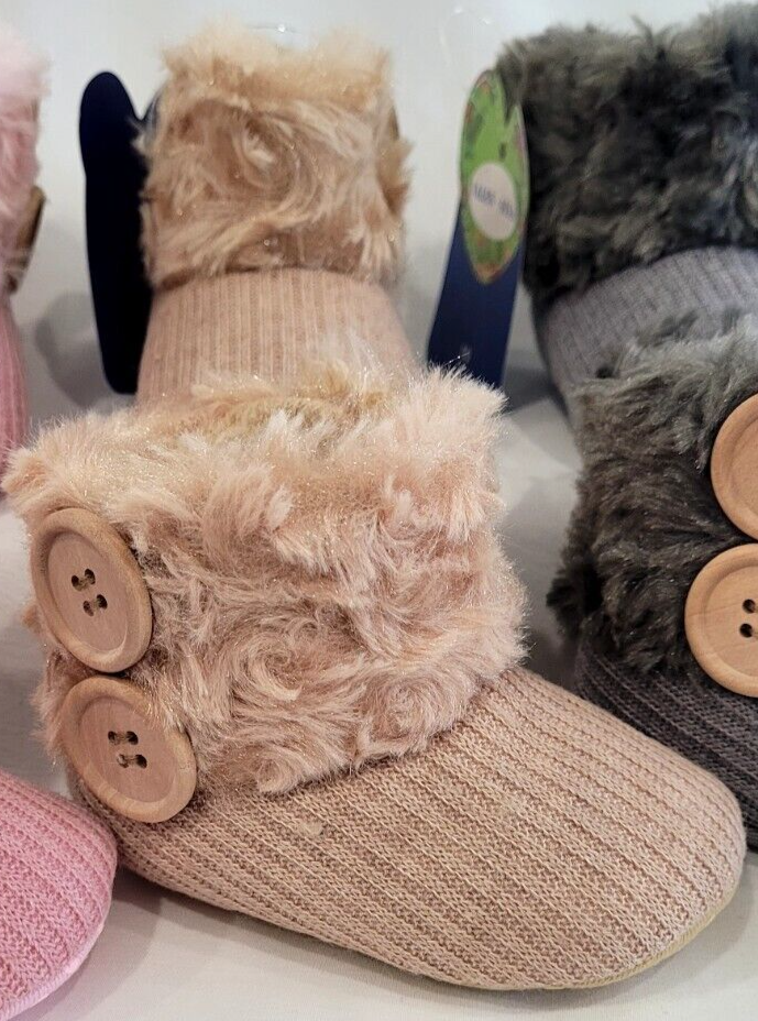 Baby Girl Beige Crib Shoes Faux Fur Boots Booties Slippers 06 Months