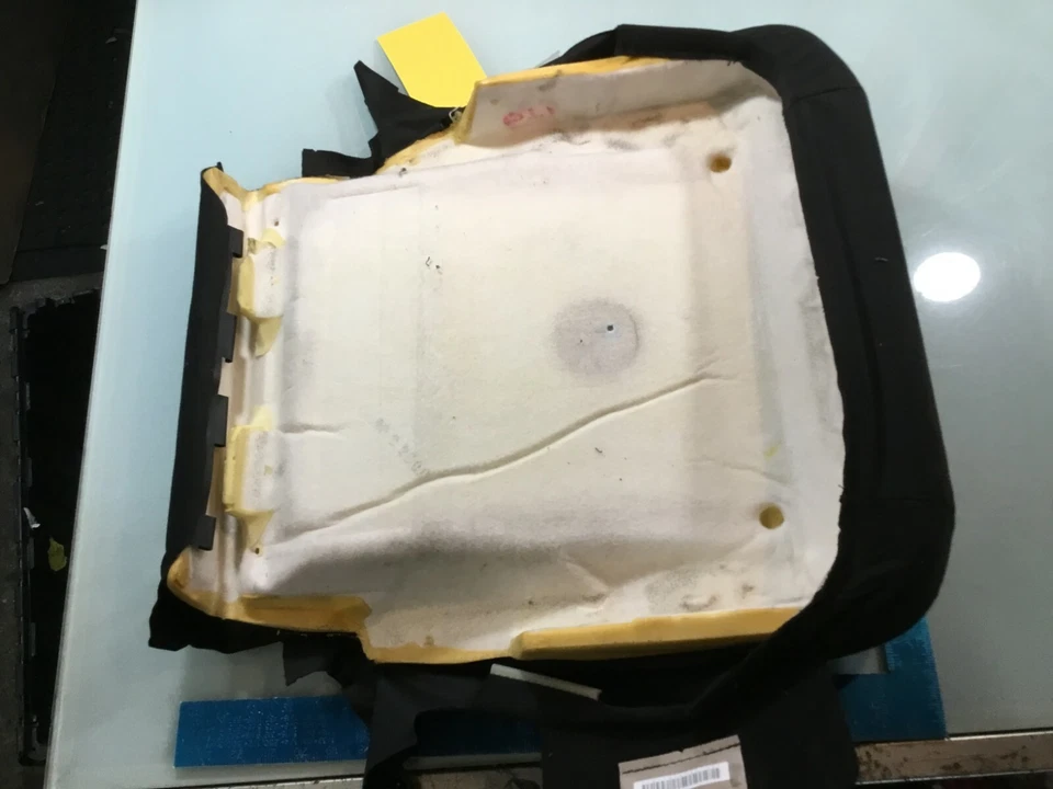 08-10 Scion Xb Front Right Cloth Manual Seat Lower Bottom Cushion E — 第 4/4 张图片