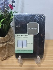 Moleskine 2024-25 Pocket Weekly Planner 5.51"x3.54" Softcover Black